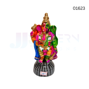 Aadhyantha Prabu | 10 inch  | Clay | 01623